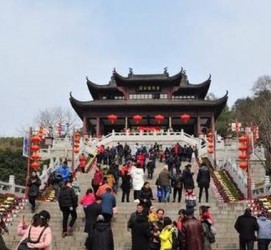 南京湖北旅游攻略(七月湖北旅游攻略)