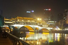 南京成都游玩攻略(四川成都游玩攻略)