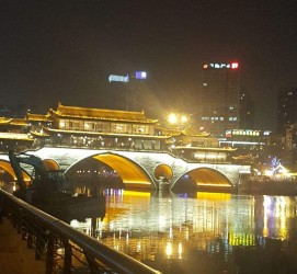 南京成都游玩攻略(四川成都游玩攻略)