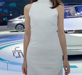 南京梦到本身做兼职模特(梦到本身做兼职模特工做)