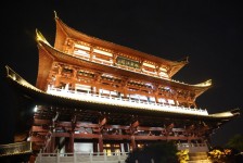 南京长沙旅游攻略(长沙旅游攻略景点必去长沙美食街)