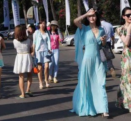 南京上海商务伴游男雇用(上海雇用高端伴游一天20万)