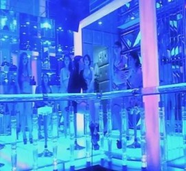 南京上海伴游 [视频]曝伴游行业内幕：白天陪玩晚上陪睡