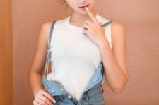 南京包含上海兼职女伴游模特预约小薇微信的词条