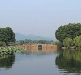 南京杭州游玩攻略(无锡到杭州游玩攻略)