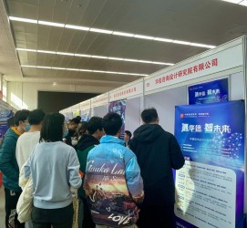 南京北京伴游招聘 北京各大高校恢复线下招聘会，今年有什么不一样？记者探访