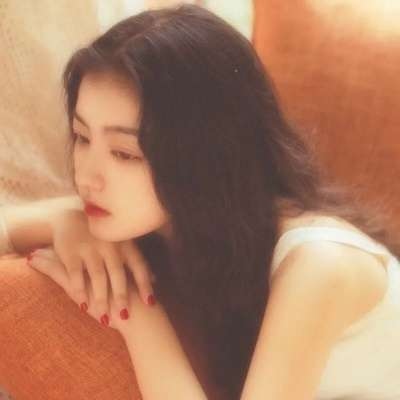 南京伴游女生赵梦琪的资料