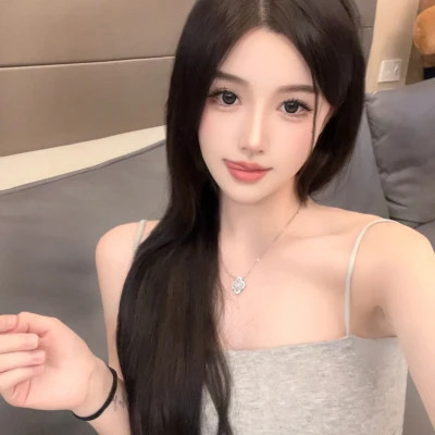 南京伴游女生陈梦琪的资料