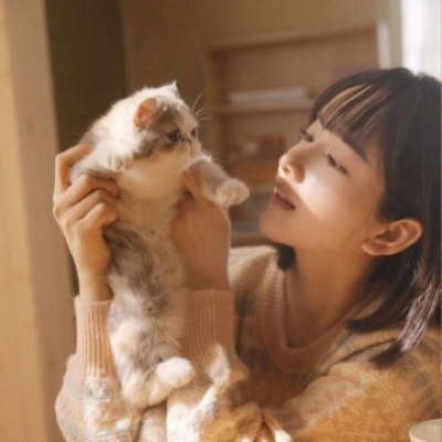 南京伴游女生邓珊珊的资料