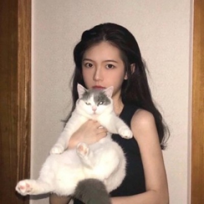 南京伴游女生杨芃寒的资料