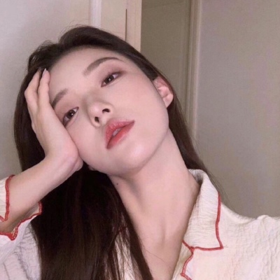 南京伴游女生赵梦琪的资料