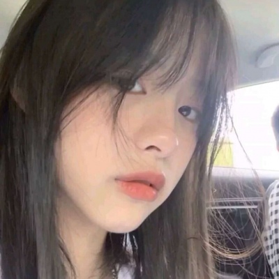 南京伴游女生周玉洁的资料