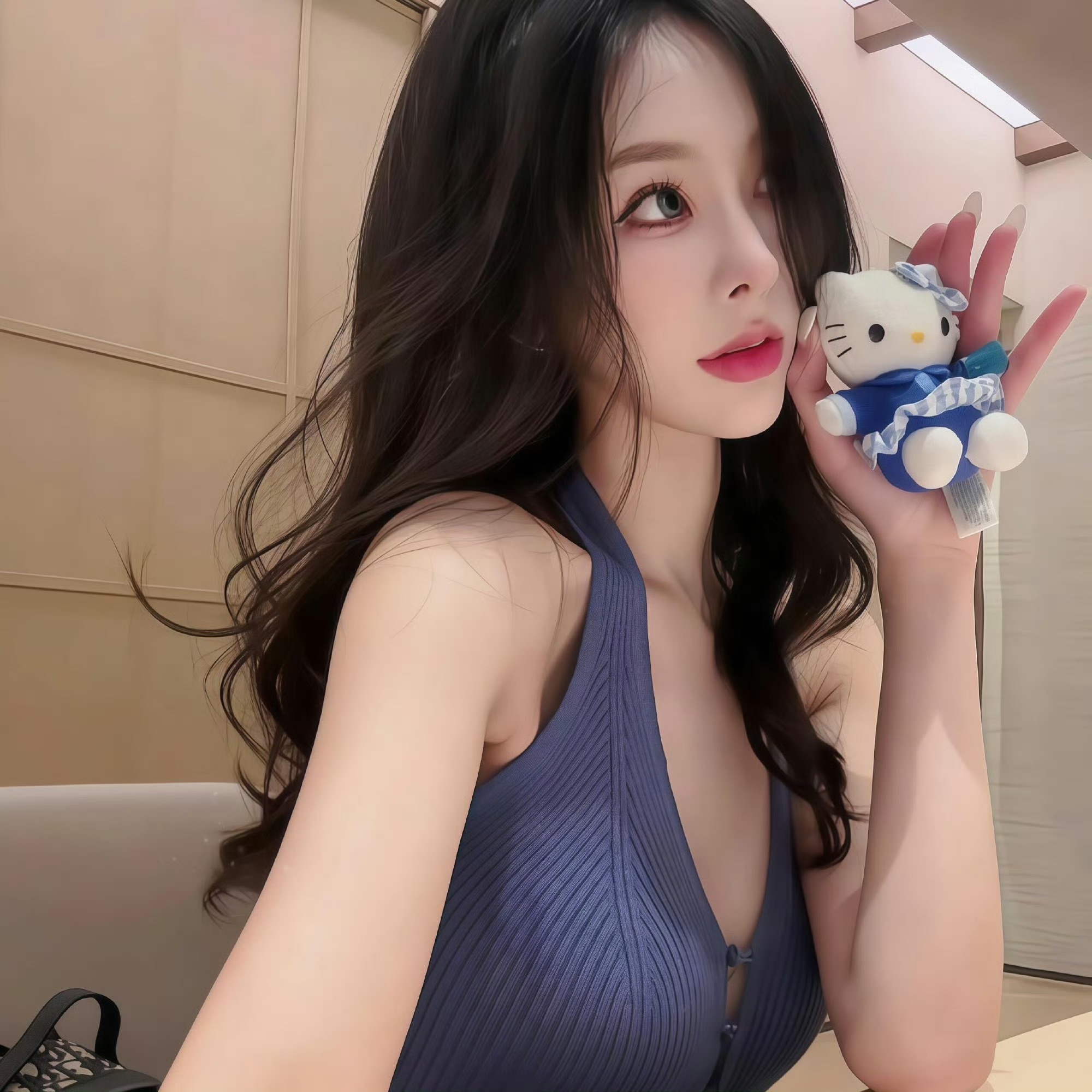 南京伴游女生鹿小婷的资料