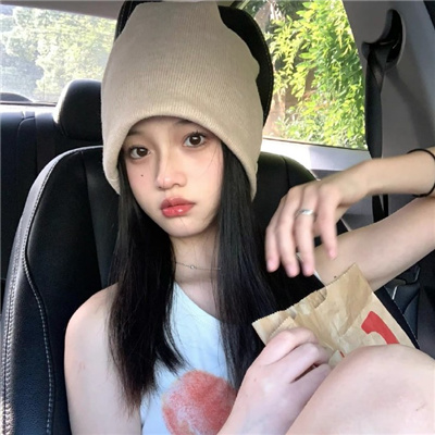南京伴游女生乙傲薇的资料