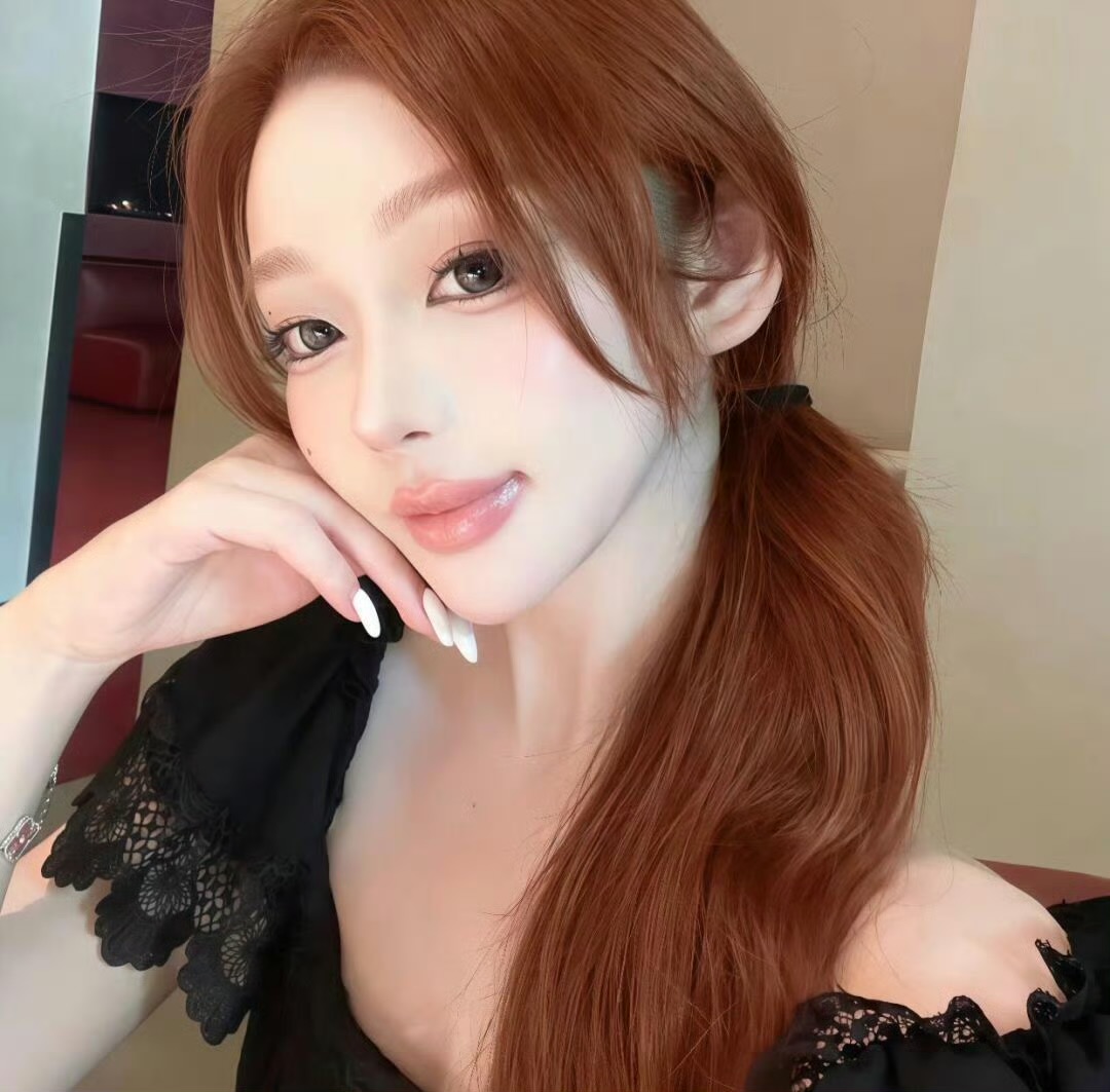南京伴游女生 | Victoria LiLI的资料
